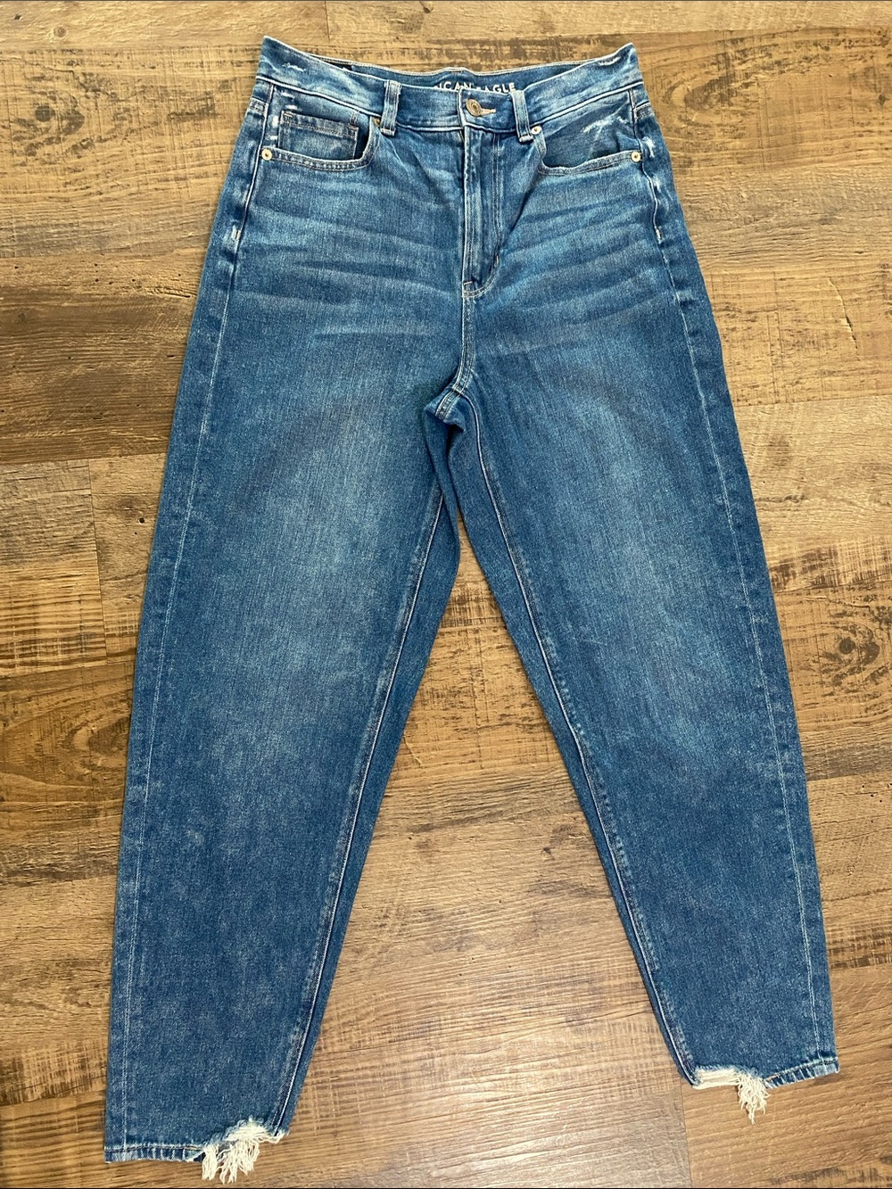 American Eagle Outfitters Women's Relaxed Mom Jeans